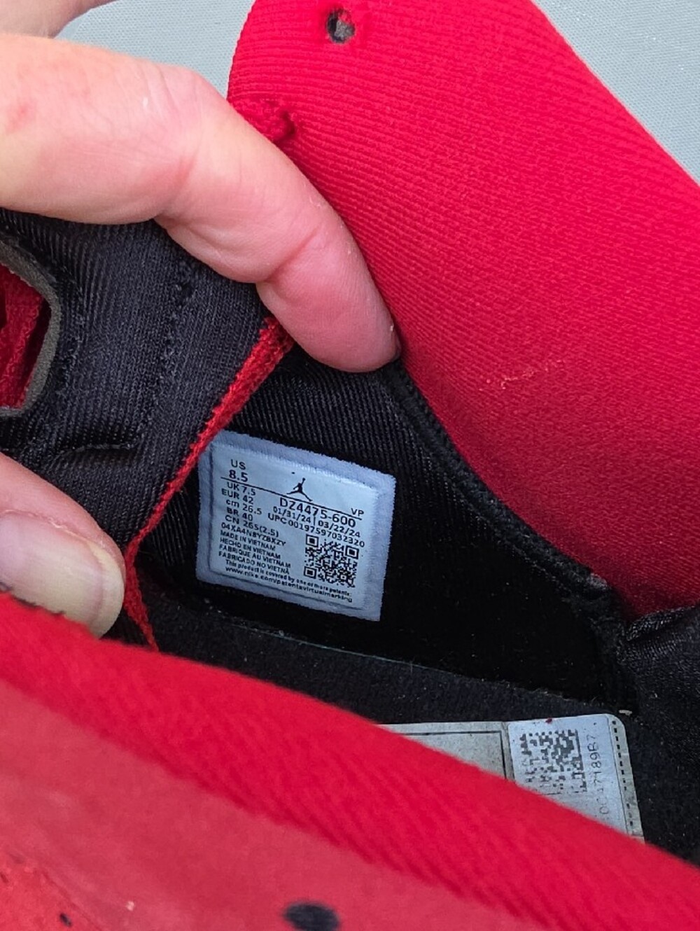 Air Jordan MVP "Raging Bull - Picture 6 of 8